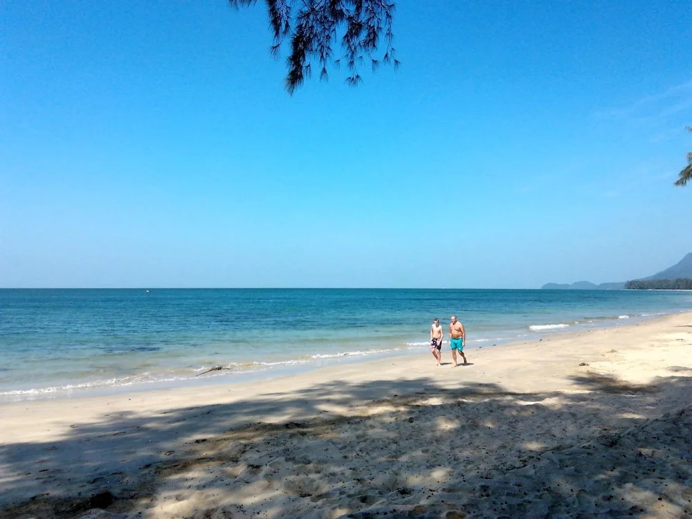 Beach & Waterfront