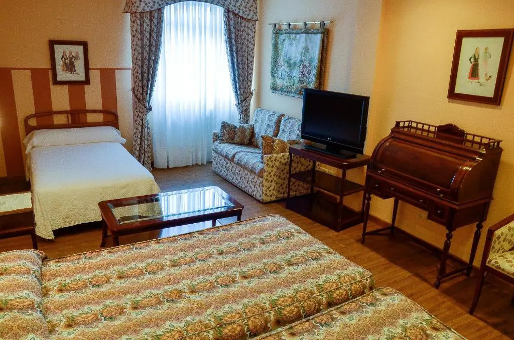 Hotel Doña Jimena - Chambres