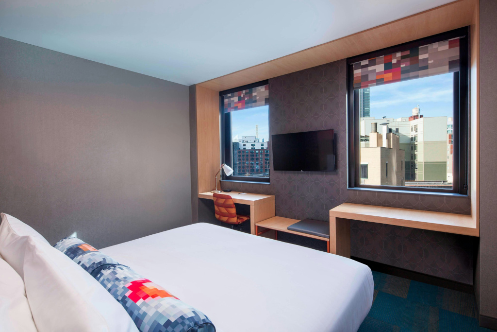Aloft by Marriott Long Island City-Manhattan View — фото