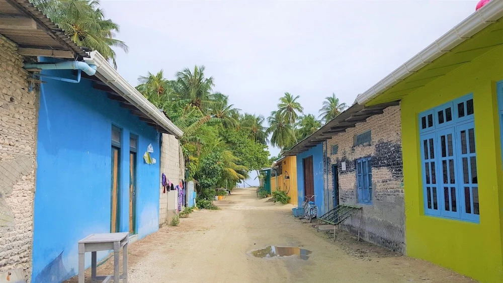 Explore Island Inn