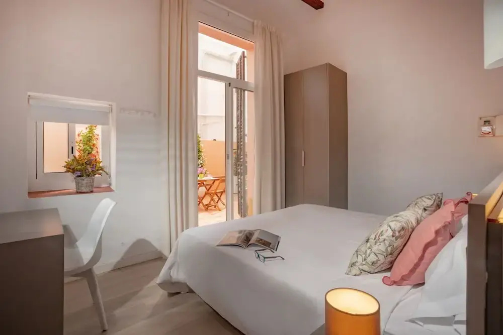 Grand room