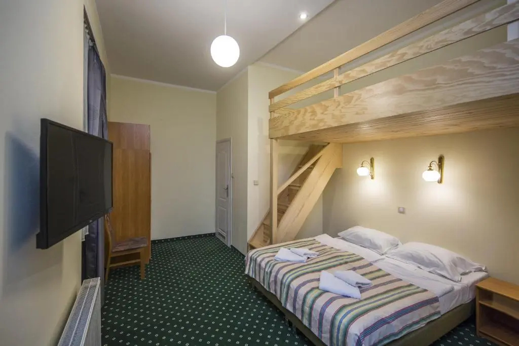 Standard Quadruple Attic room