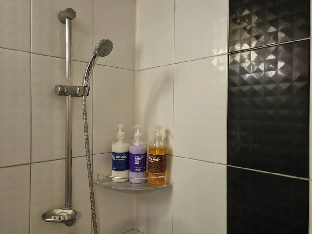 1 Bedroom Business Double room (full double bed)