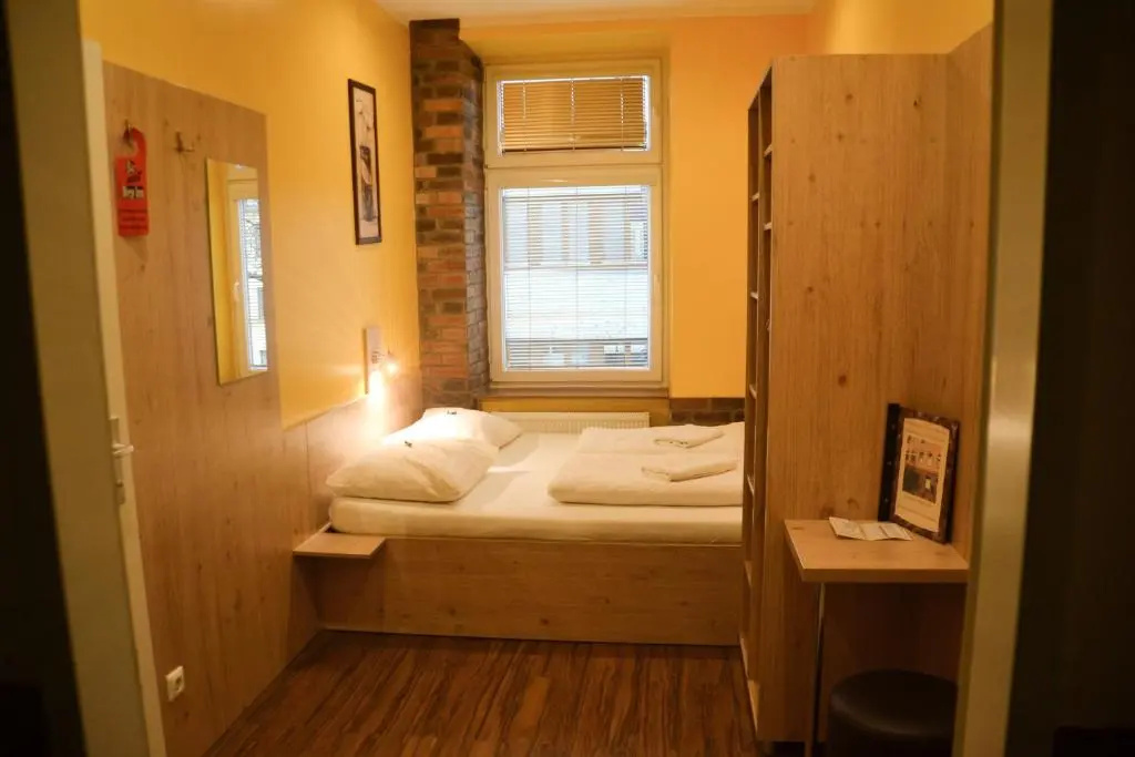 Standard Double room (full double bed)