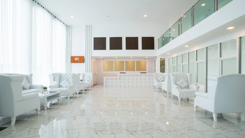 B2 Phuket Premier Hotel — фото