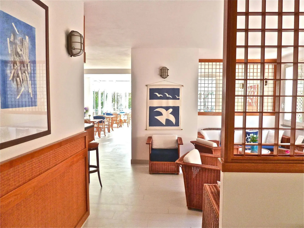 Hotel Yacht Club - Général