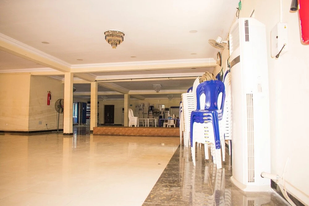 Hotel photo 12