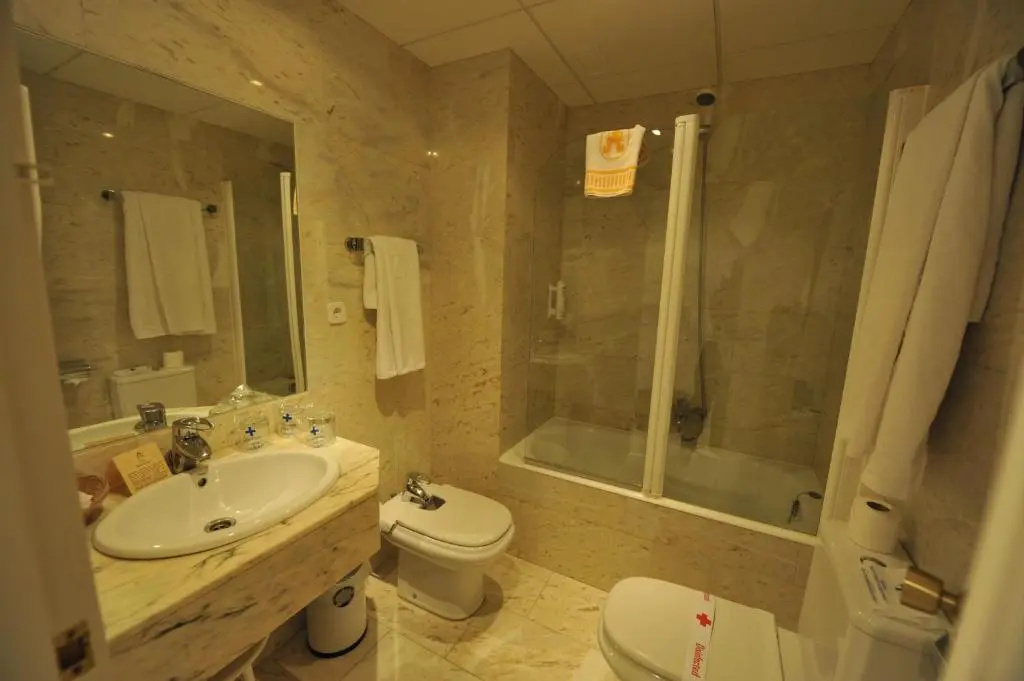 Hotel Puerta de Segovia - Chambres