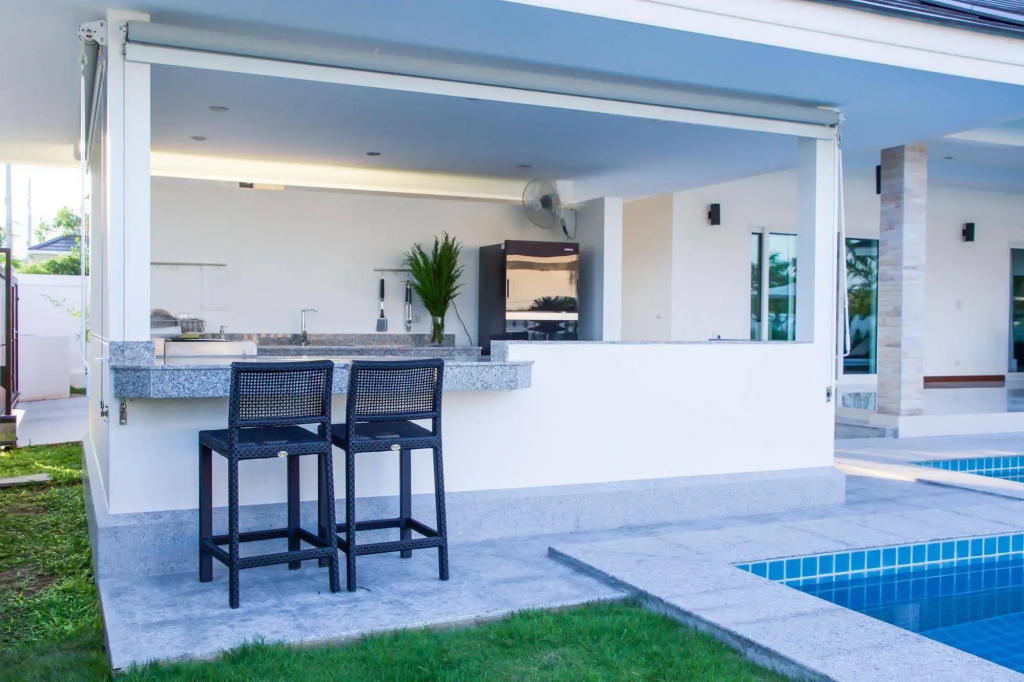 Tulip House Pool Villa Hua Hin