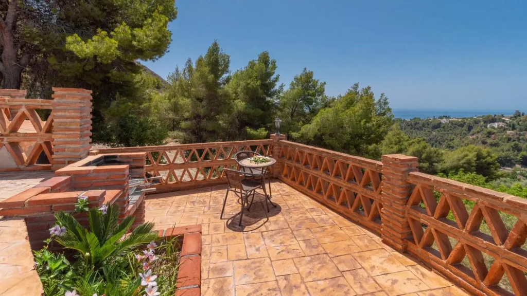 Casa La Reserva Frigiliana by Ruralidays