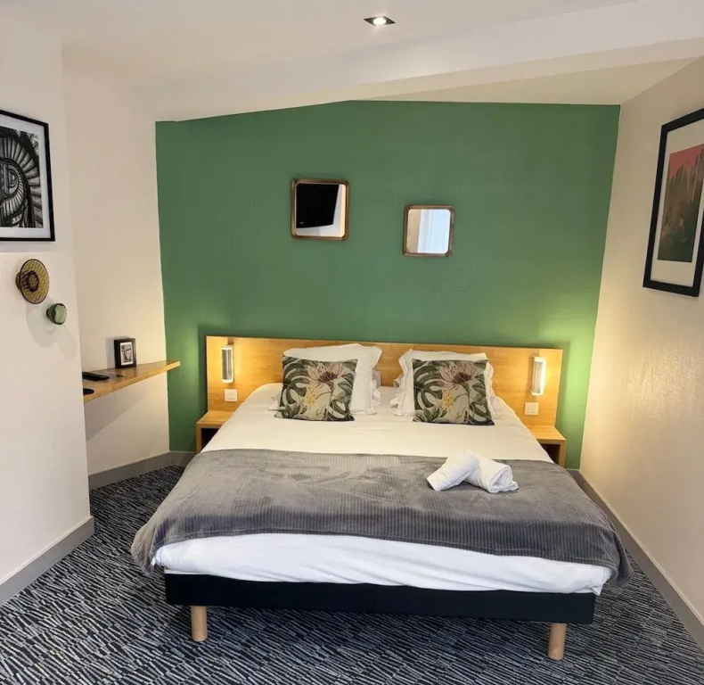 Premium room