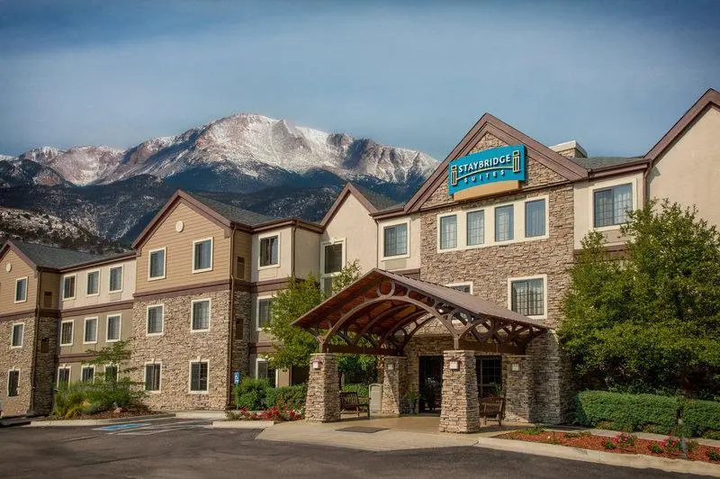 Staybridge Suites Colorado Springs North by IHG - Chambres