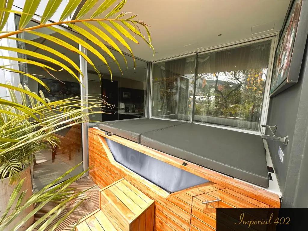 3 Bedrooms Apartment with balcony