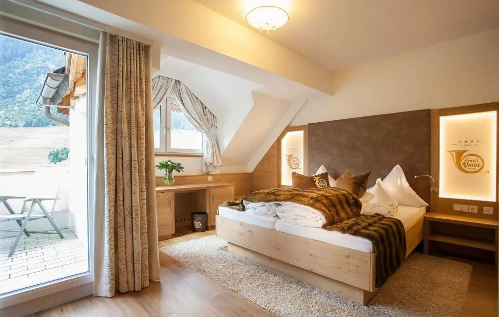 Post Ischgl - Chambres