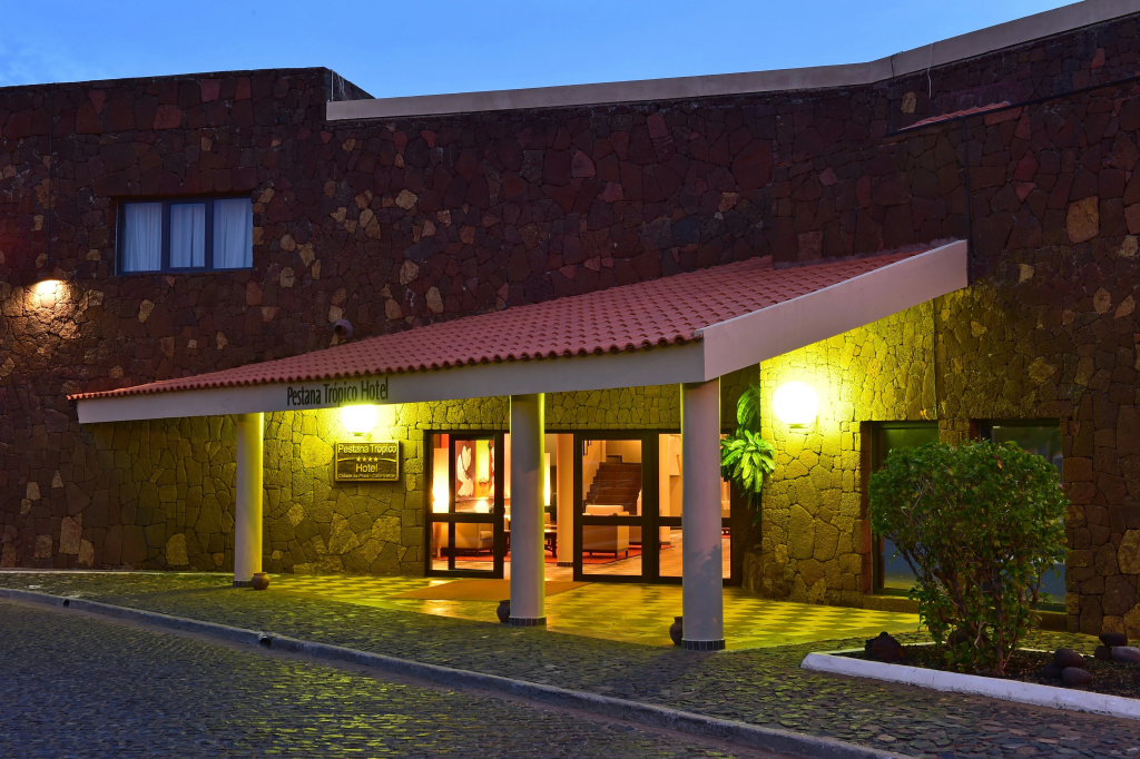 Pestana Trópico