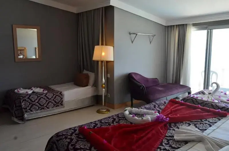 Orcas Imperial Palace — фото 3