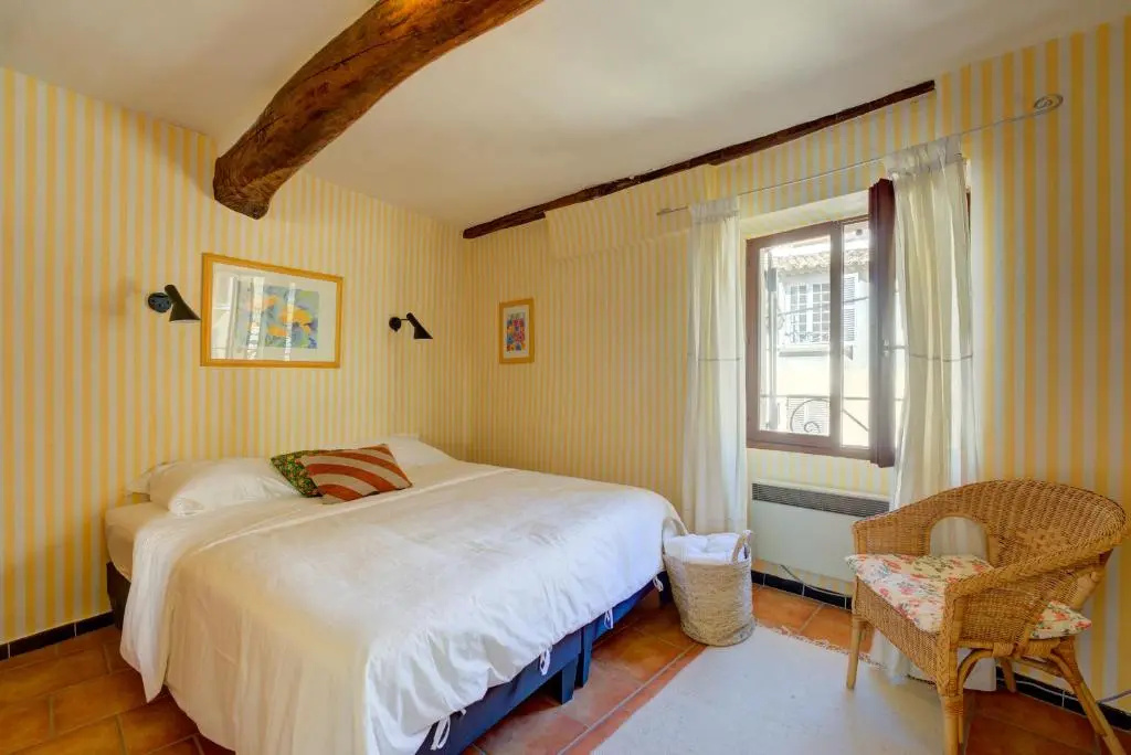 Ancienne Mairie Vieux Village Roquebrune 3 bedroom apartment