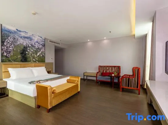 Standard Double room with river view (full double bed)