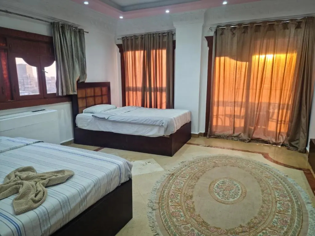 Deluxe Suite