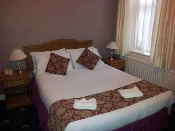 Premier room