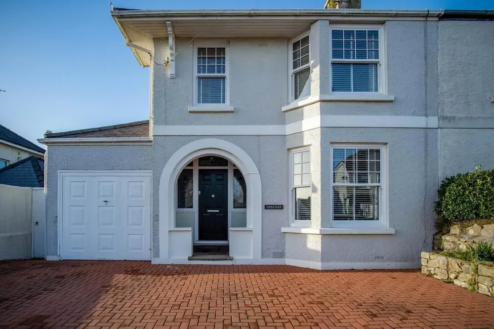 Little Glen - 3 Bedroom Holiday Home - Tenby