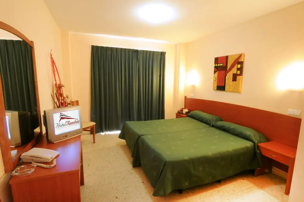 Standard Double room with balcony and with city view (full double bed)
