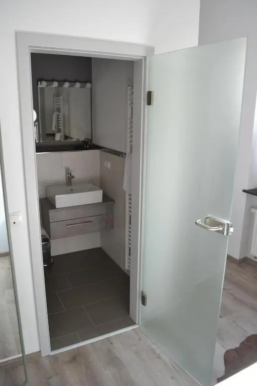 Stilvoll - Café · Bistro · Hotel - Chambres