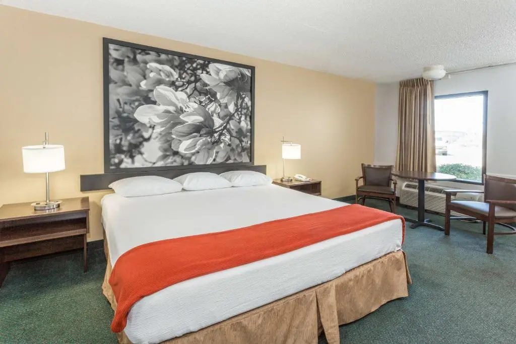 Standard room