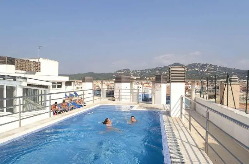 1 Bedroom Double Apartment (twin beds)