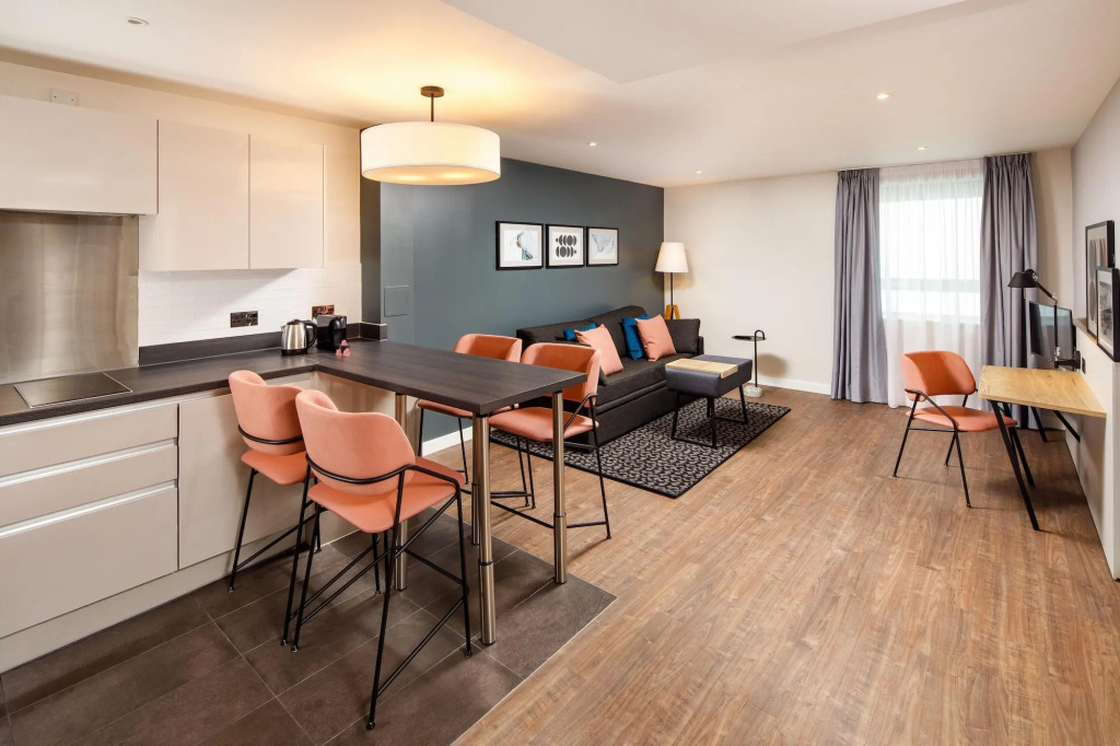 Отель Aparthotel Adagio London Sutton Point в Лондоне