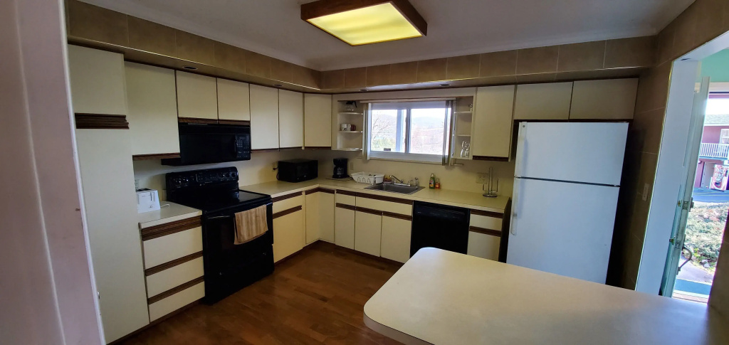 3 Bedrooms Cottage
