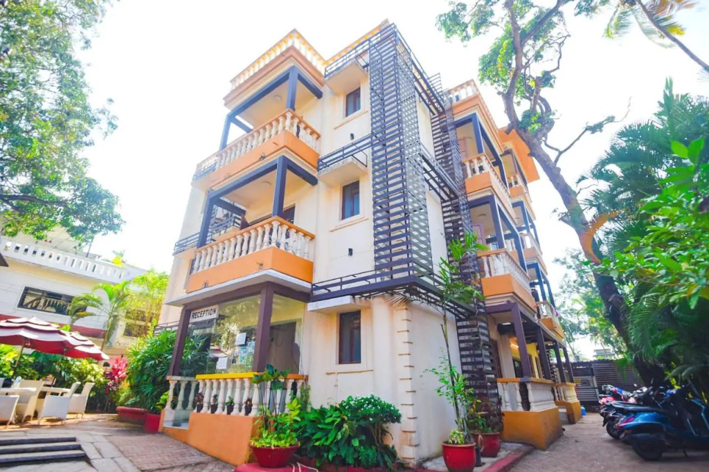 FabExpress Coco Goa Resort With Pool, Arpora