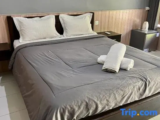 Двухместный номер Standard с видом на сад двуспальная кровать в Mai Guesthouse Sanur