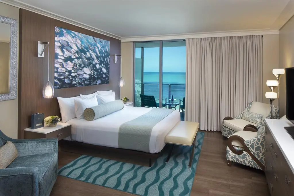 Double Suite (full double bed)