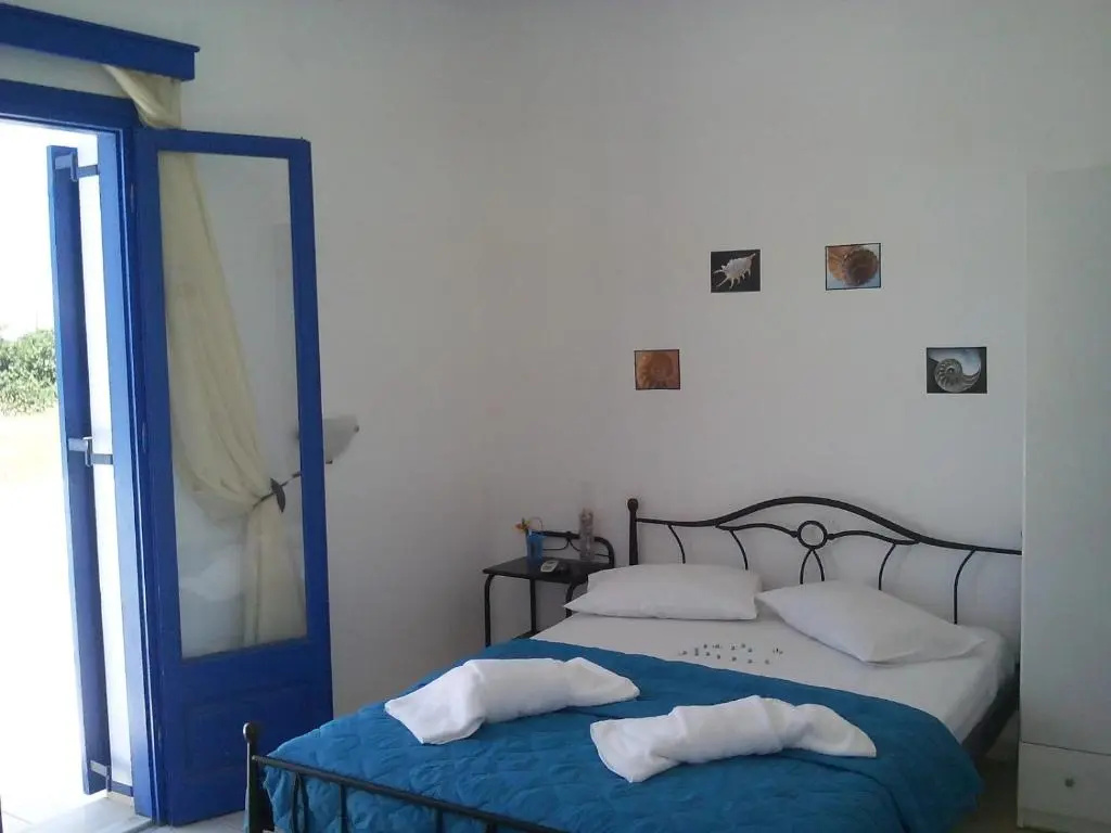 Economy room