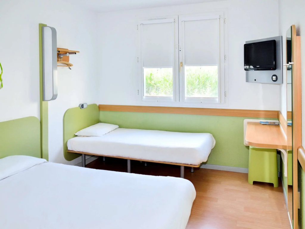Voir la photo 2 — ibis budget Aubagne Les Paluds Agora
