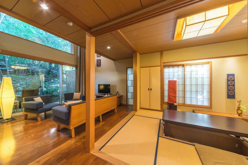 1 Bedroom Luxury Double Apartment twin beds