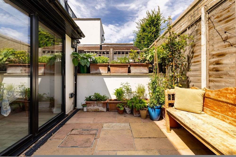 The Battersea Green 3 Bedroom House