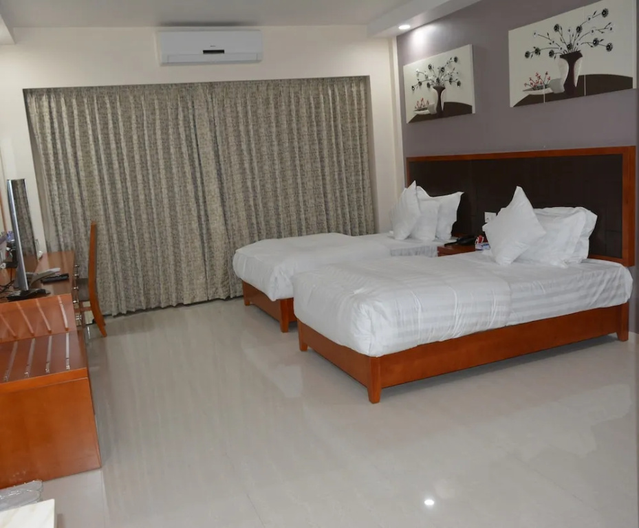 Hotel Platinum - фото 3