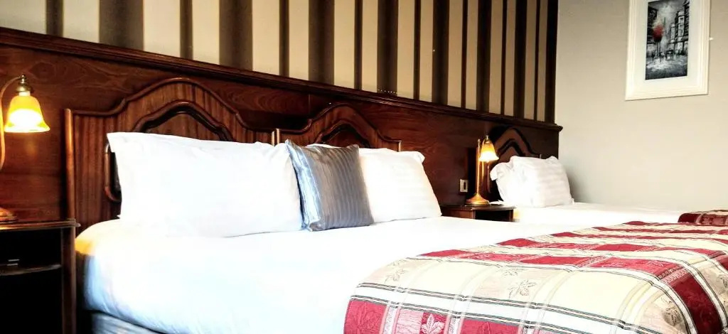 Lakeside Manor Hotel - Chambres
