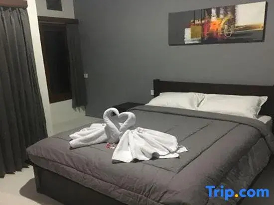 Двухместный номер Standard с видом на сад двуспальная кровать в Mai Guesthouse Sanur