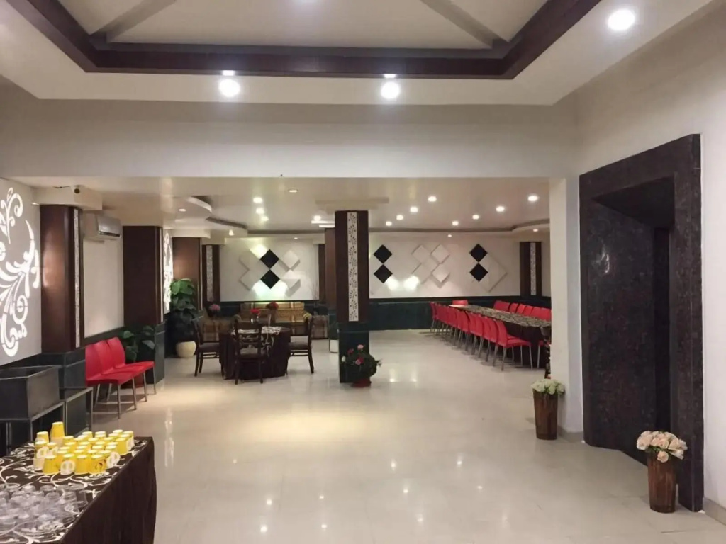 Hotel photo 12
