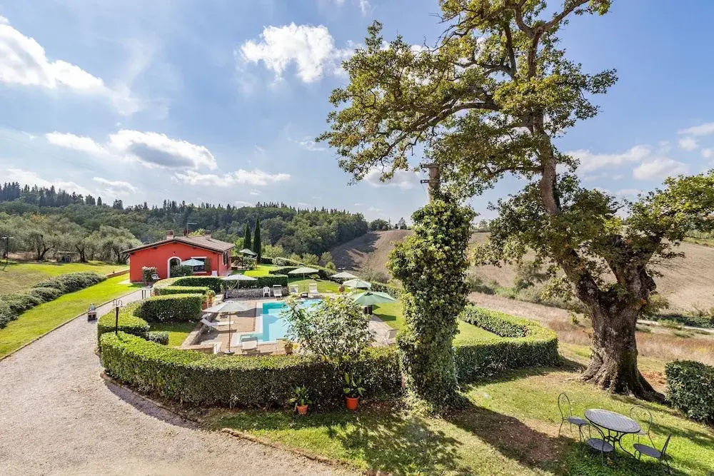 Maramaldo Gallonero Shared Pool Chianti
