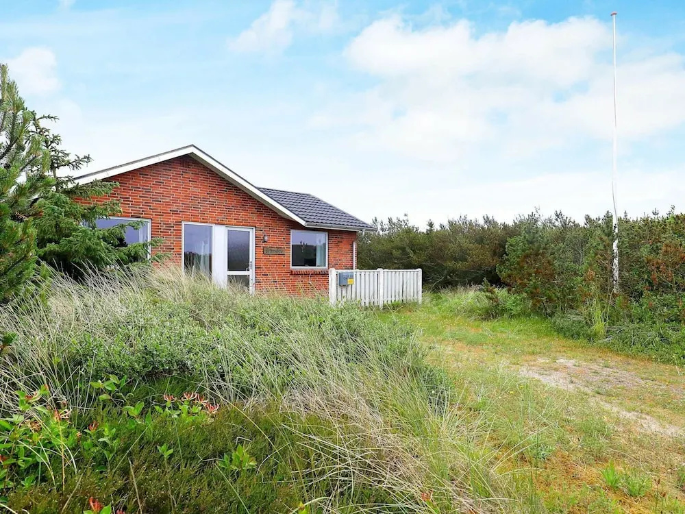 Chic Holiday Home in Hvide Sande near Sea