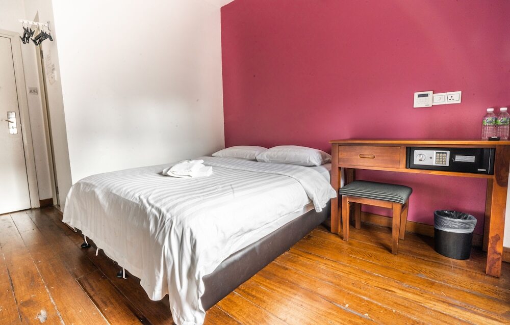 Hotel Paloma Inn