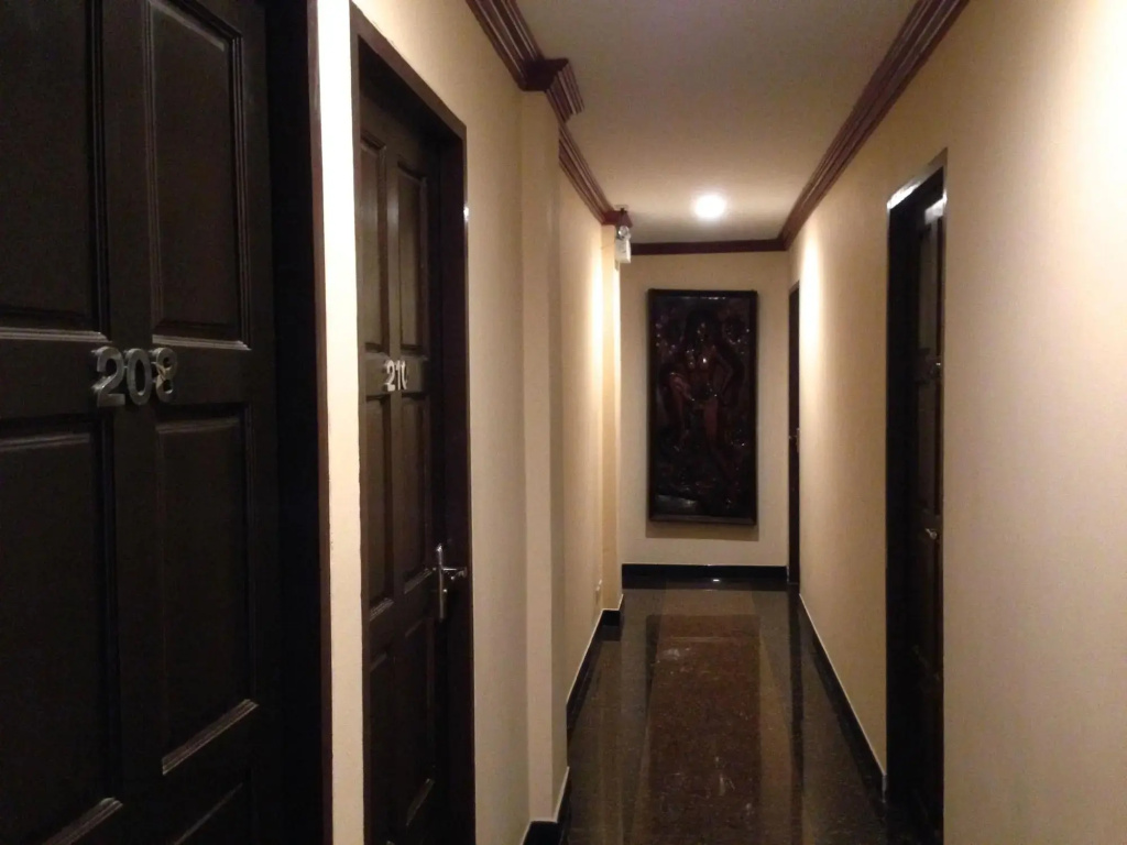 Hotel photo 12