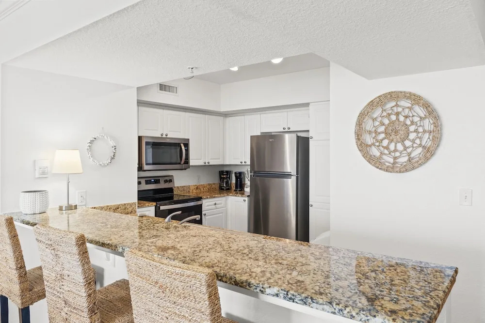 Emerald Beach Resort by Panhandle Getaways - Chambres