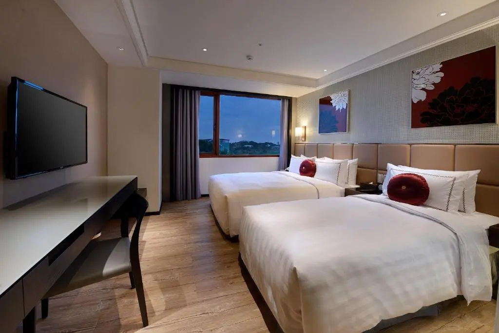 Shiny Ocean Hotel - Chambres