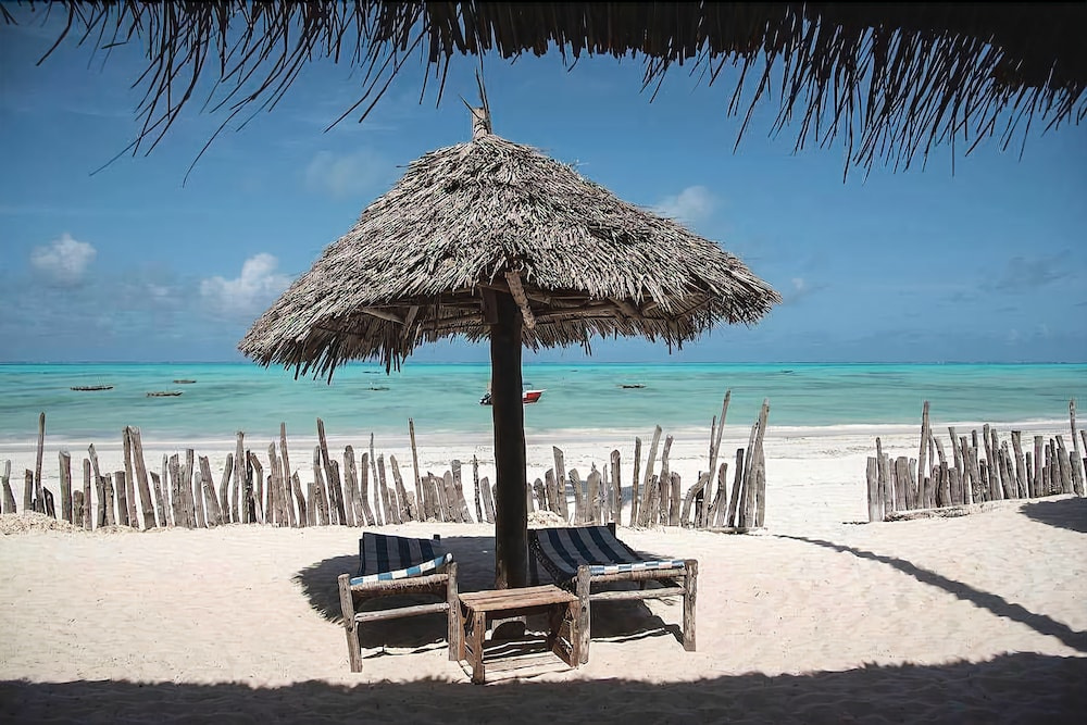Beach & Waterfront