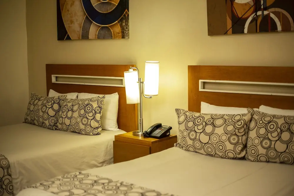 Dpravia Hotel SRL - Chambres